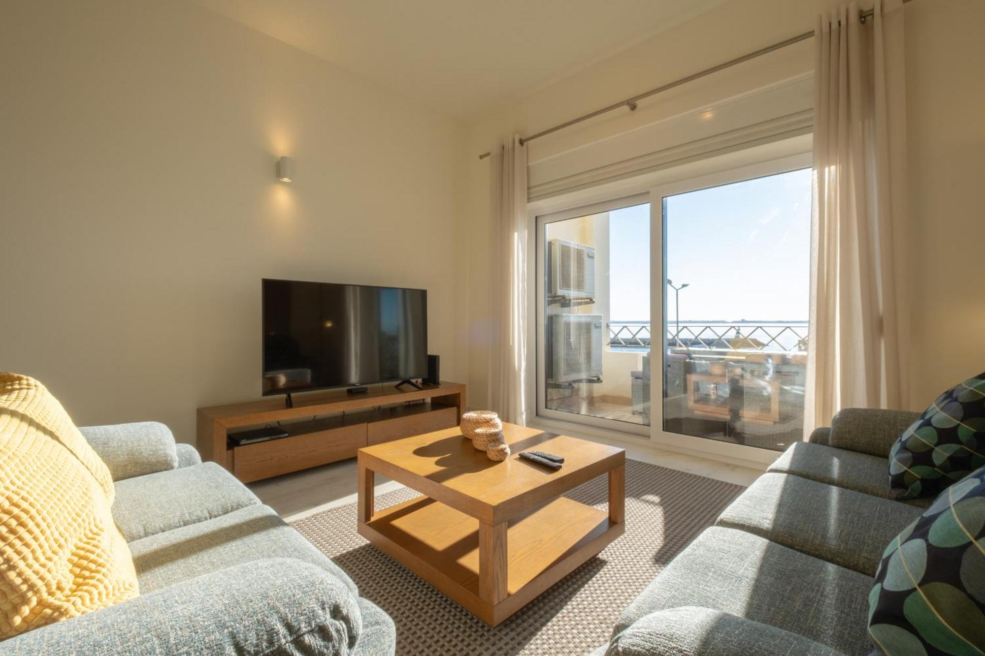 Апартаменты Fabrica Da Ribeira 54 By Destination Algarve Лагуш Экстерьер фото